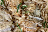 Velvety Garlic Parmesan Chicken Pasta
