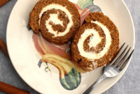 Autumn Spiced Pumpkin Roll