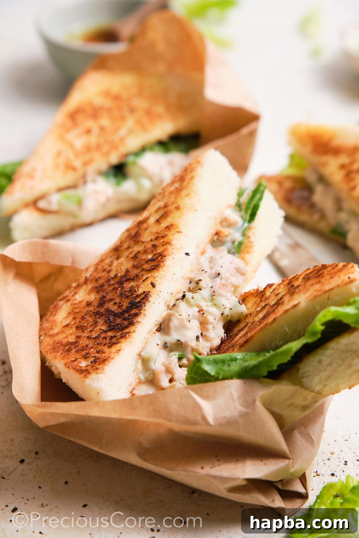 Classic Creamy Chicken Sandwich 4 A perfectly prepared chicken mayonnaise sandwich, individually wrapped in sandwich paper for easy enjoyment.