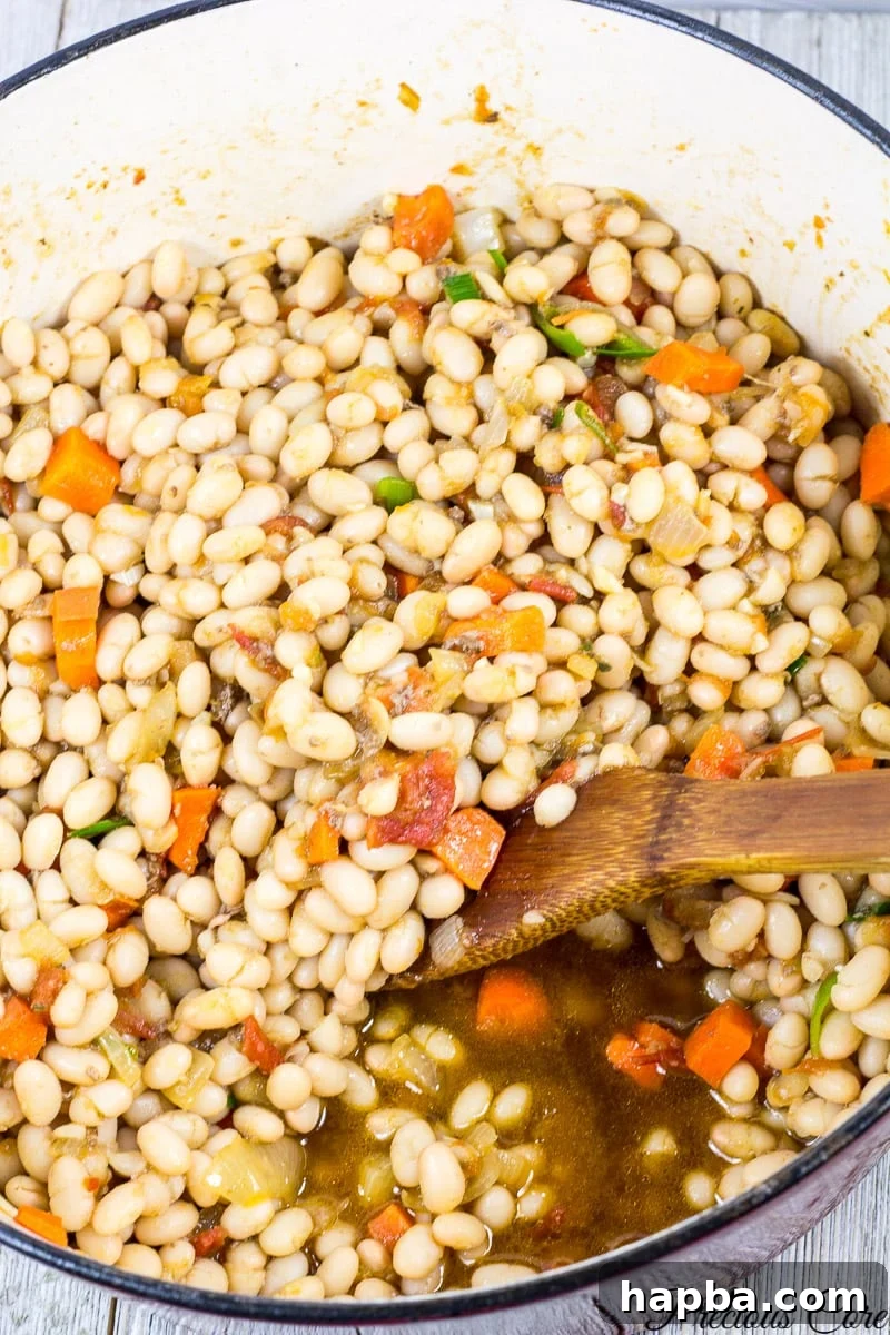 Wholesome White Bean Pot 5 Delicious white bean stew, perfectly combined and ready to serve.