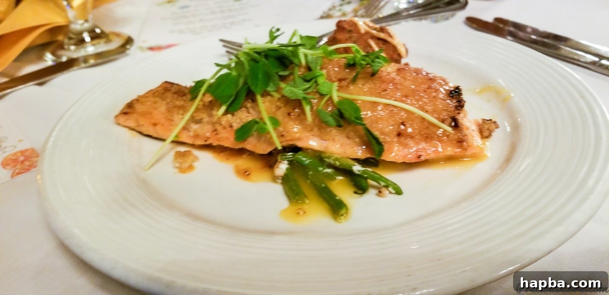 Exquisitely prepared salmon dinner served at the Everything Food Conference