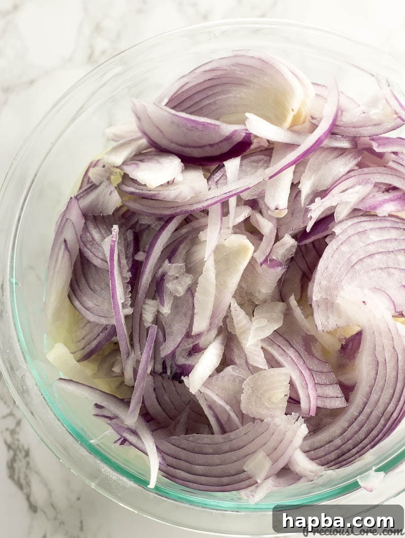 Onions for Poulet Yassa